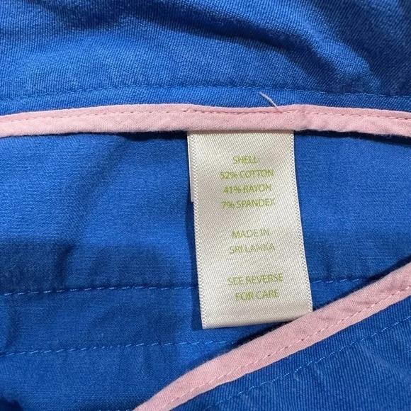 Lillly Pulitzer Azaela button tab flat front crop pants. Size 12. - Picture 5 of 5